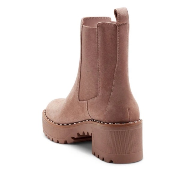 I have only worn this boot a handful of times. They are in excellent condition. - Picture 3 of 4